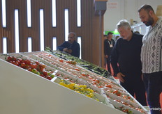 Look all these varieties at the booth of Yara Zaden.